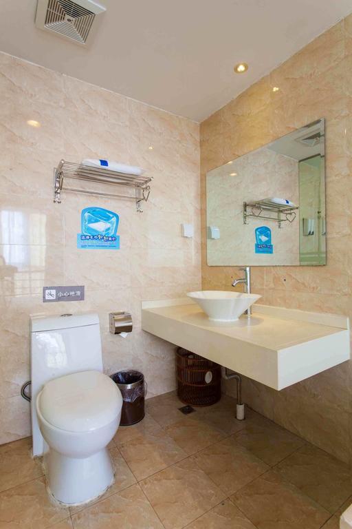 7Days Inn Foshan Qiandeng Lake Nangui Road Subway Station Habitación foto